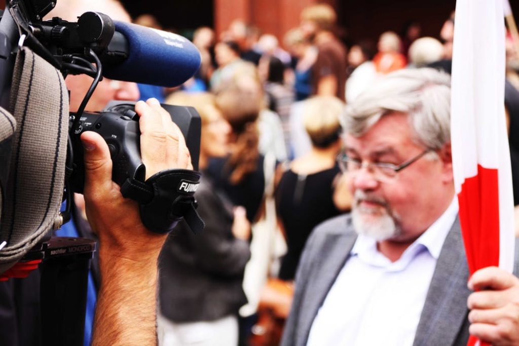 Tv camera